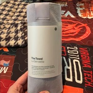 Lululemon towel